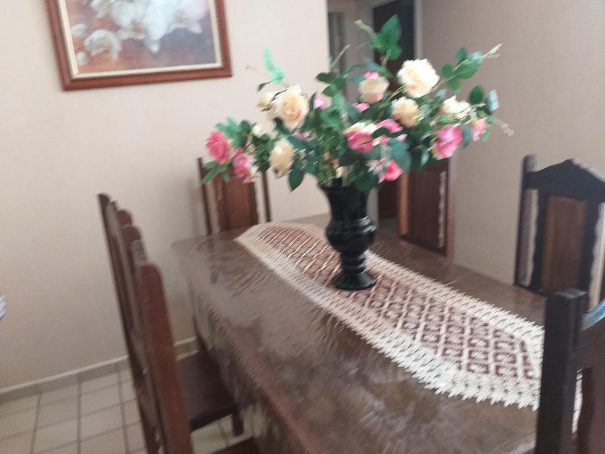 Apartamento Climatizado , Praia Grande, Ubatuba Sp Eksteriør billede